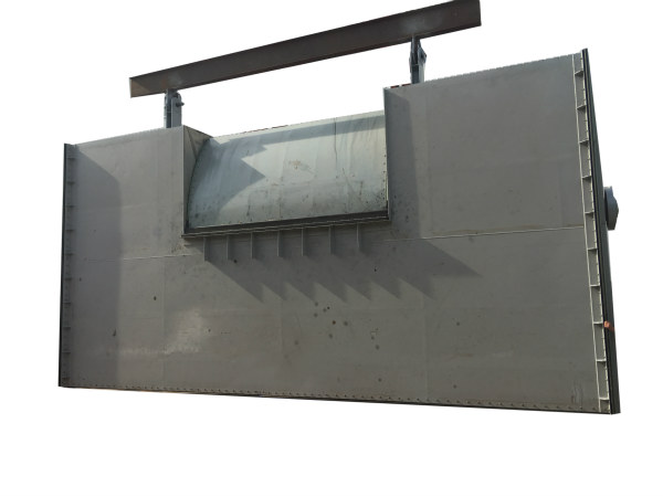 带舌瓣的钢闸门